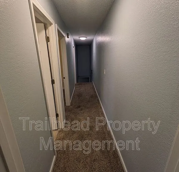 307 NE Timbercreek Dr — Photo 20