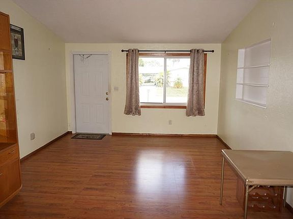 3rd image of 8083 Cristobal Ave
