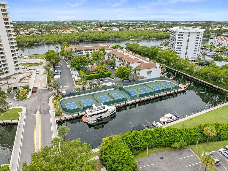 4301 N Ocean Blvd #1706 — Photo 41