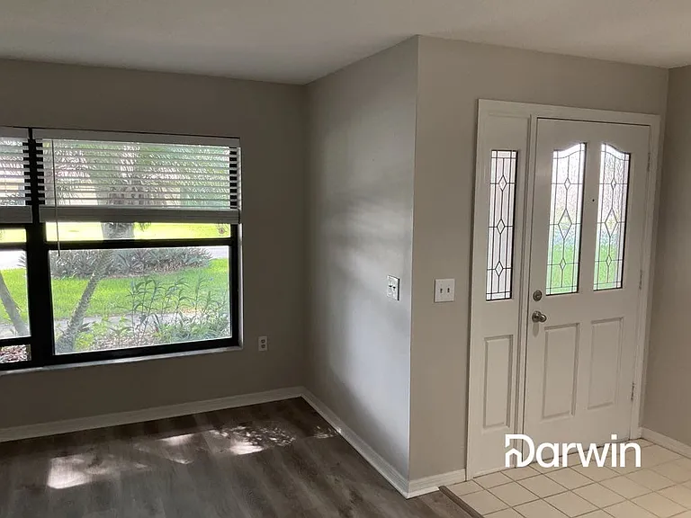 6741 Nells Way — Photo 4