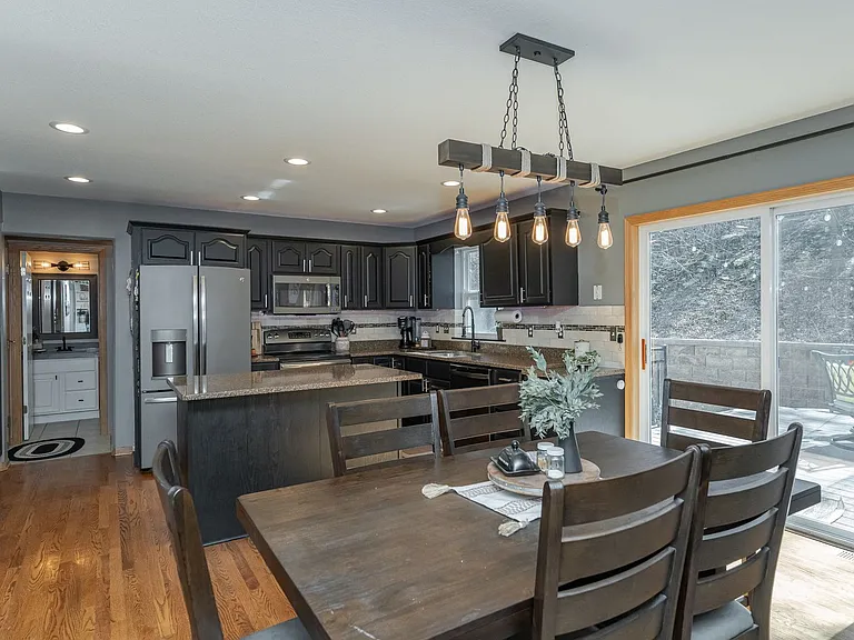 1008 Southern Woods Pl SW — Photo 27