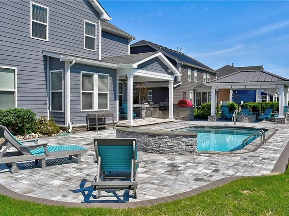 3000 George Starr Dr, Virginia Beach, VA 23456