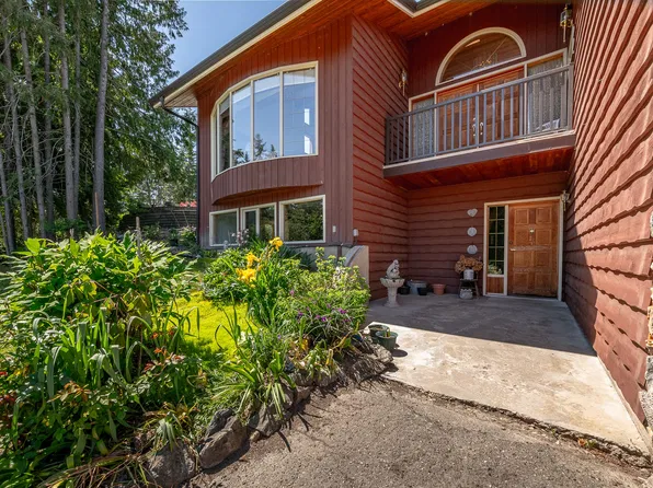 2392 Mount Tuam Cres, Columbia Shuswap, BC V0E 2W2