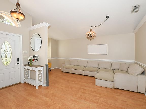5th image of 8209 Maidencane Place