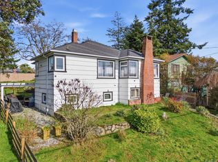 730 Burnside Rd W, Saanich, BC V8Z1N1