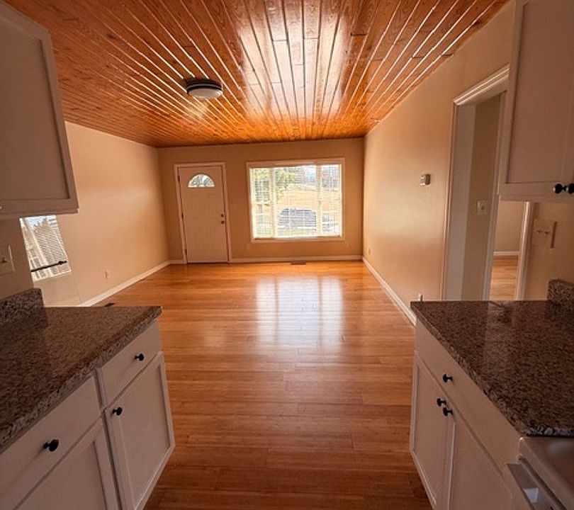 1st image of 317-319 Dollywood Ln #A