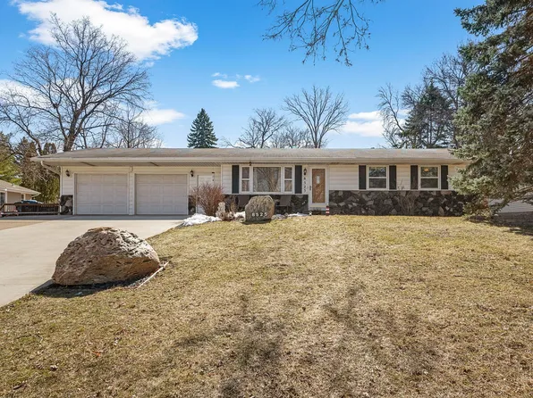 8525 Cherokee Dr N, Brooklyn Park, MN 55428