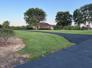 2411 W 625 S, Columbus, IN 47201