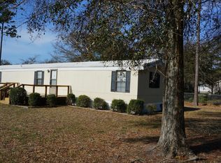 200 Ocean Spray Dr, Cedar Pt, NC 28584