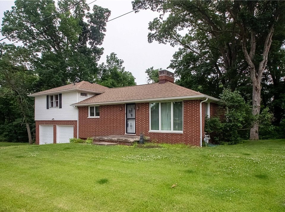 1st image of 8 Kenwood Dr