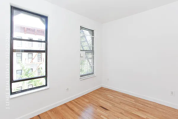 Rented by J. Lemle Real Estate | media 16