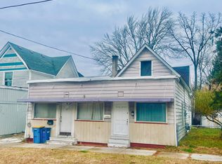 305 Cedar St NE, Grand Rapids, MI 49503