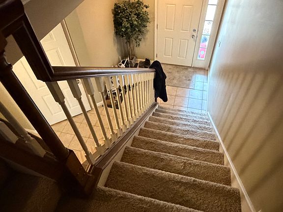 4th image of 1110 Ekstam Dr APT 2