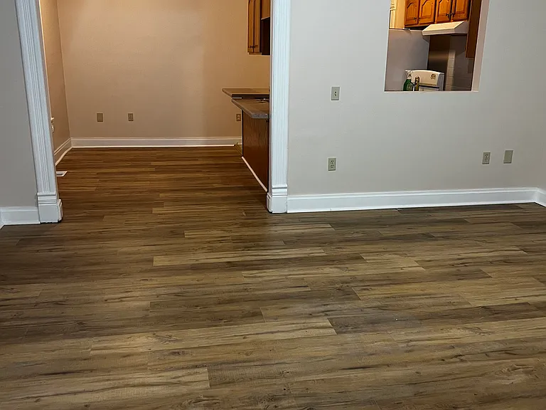 417 Walnut St #3 — Photo 8
