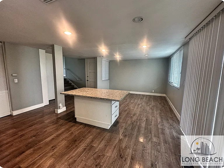 1301 N Granada Ave — Photo 8