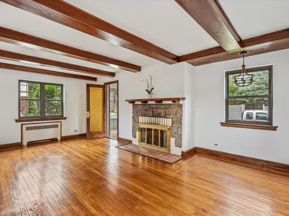 164-03 33rd Avenue image 3 of 26