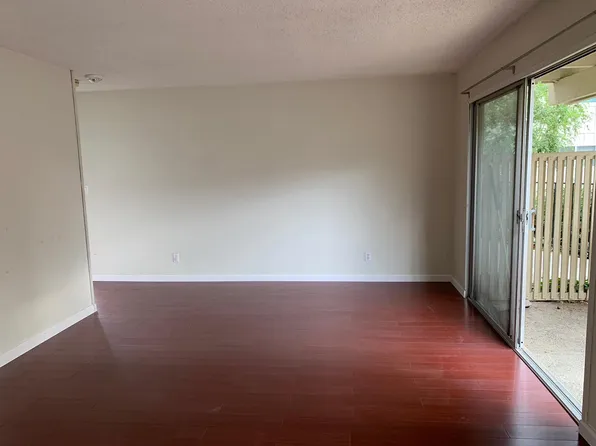 255 S Rengstorff Ave APT 57, Mountain View, CA 94040