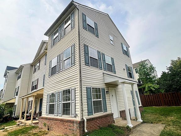2nd image of 2559 Peter Jefferson Ln