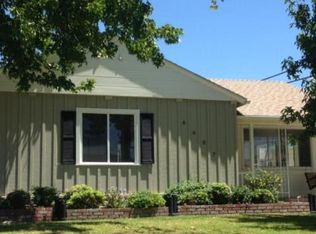 6607 Glorywhite St, Lakewood, CA 90713