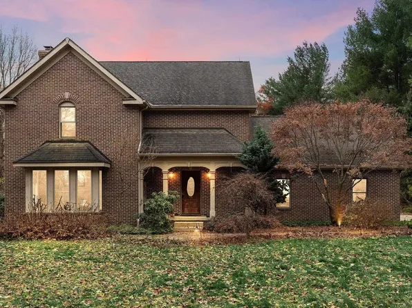 8416 E 400 N, Rolling Prairie, IN 46371