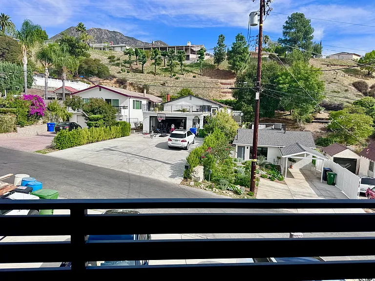 10789 Las Lunitas Ave #10787 — Photo 19