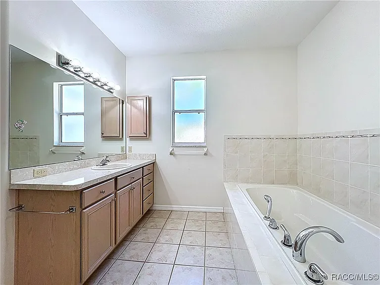 5950 N Petunia Ter — Photo 40