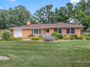 768 Westview Ave NW, Grand Rapids, MI 49504