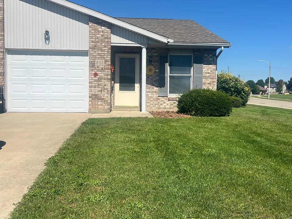 482 Heatherway Ct #482