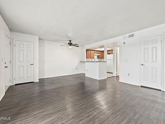4th image of 1645 W BASELINE Road #2107