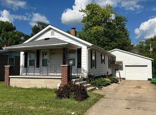 3044 S 11th St, Springfield, IL 62703