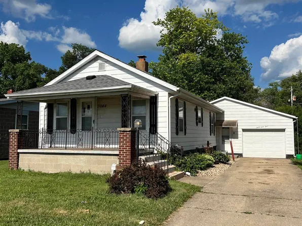 3044 S 11th St, Springfield, IL 62703