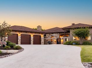 2072 Toscano Way E, Kerrville, TX 78028