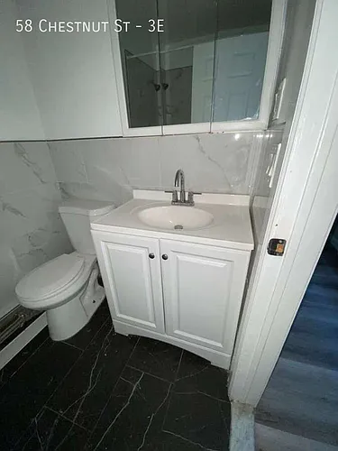 58 Chestnut St #3E Photo 1
