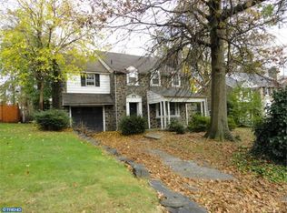 15 Rolling Rd, Claymont, DE 19703