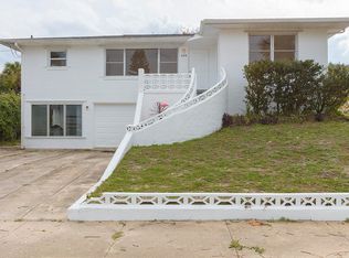 424 Poinsettia Rd, Daytona Beach, FL 32118