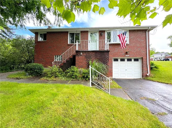 2512 Greenock Buena Vista Rd, Elizabeth, PA 15037
