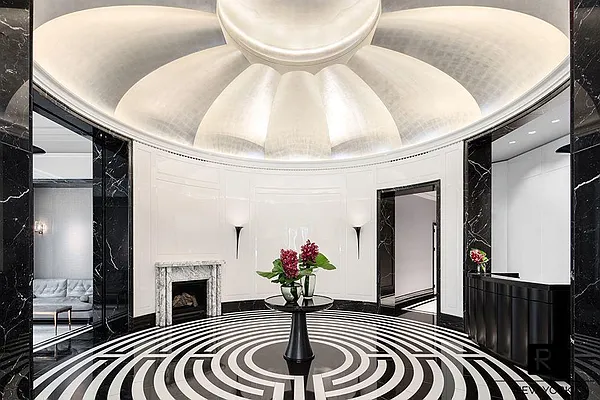 Rented by R New York | media 28