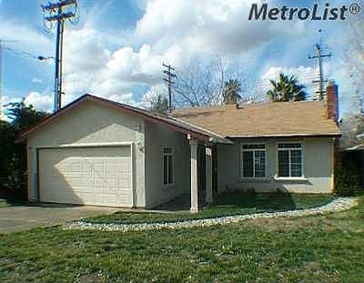 1st image of 7311 Carriage Dr