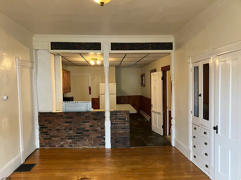 11 Pleasant St #3 — Photo 10