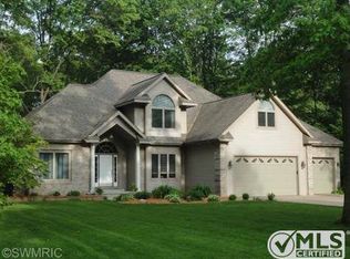 974 Bear Lake Rd, Muskegon, MI 49445