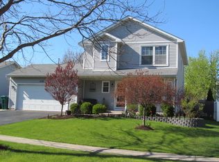 3741 Fallon Ln, Joliet, IL 60431