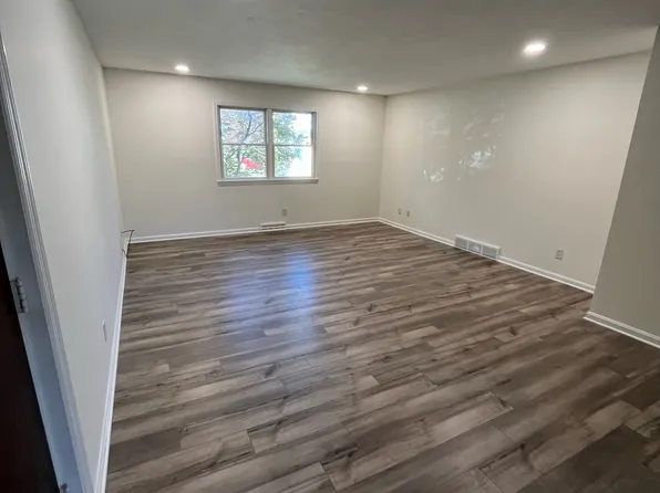 225 N Miami Ave, Sidney, OH 45365