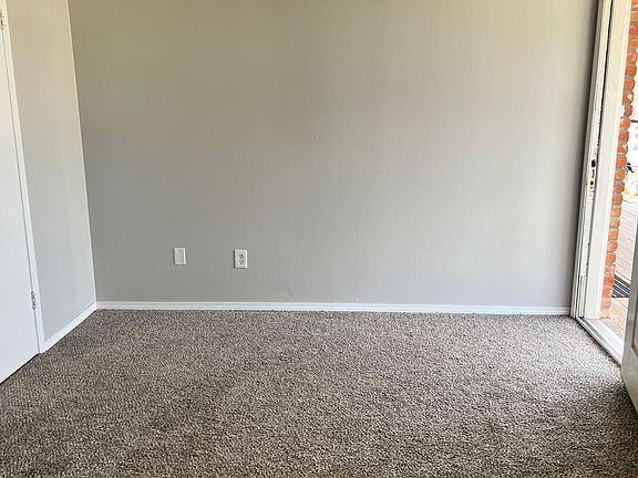 5th image of 304 E Barker St #6