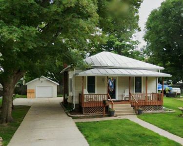 412 N Pearl St, Vicksburg, MI, 49097