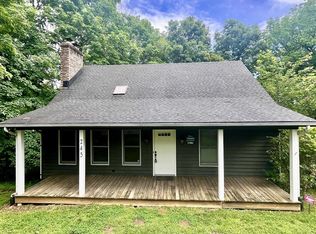 245 Lakeview Dr, Scottsville, KY 42164