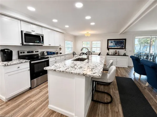 64 Sturbridge LN, FORT MYERS, FL 33908