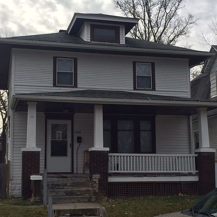 1st image of 1216 E Madison St