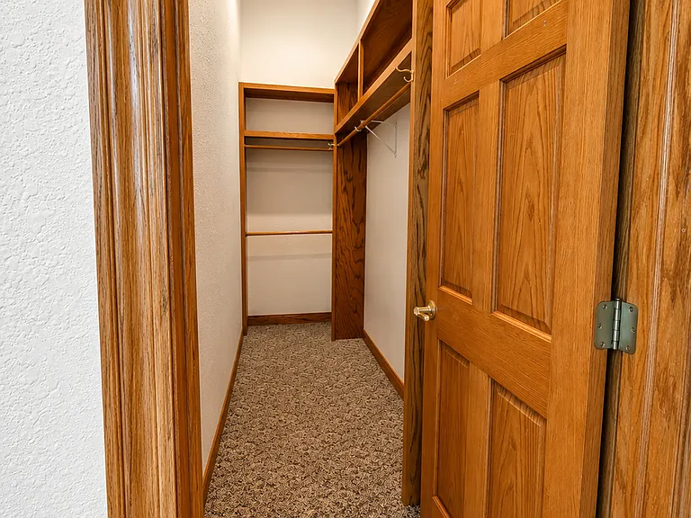 303 S Main St #B — Photo 8