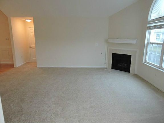 2nd image of 7323 Chapel Villas Dr
