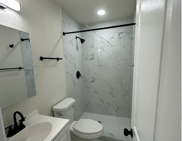 1303 Missouri St — Photo 2